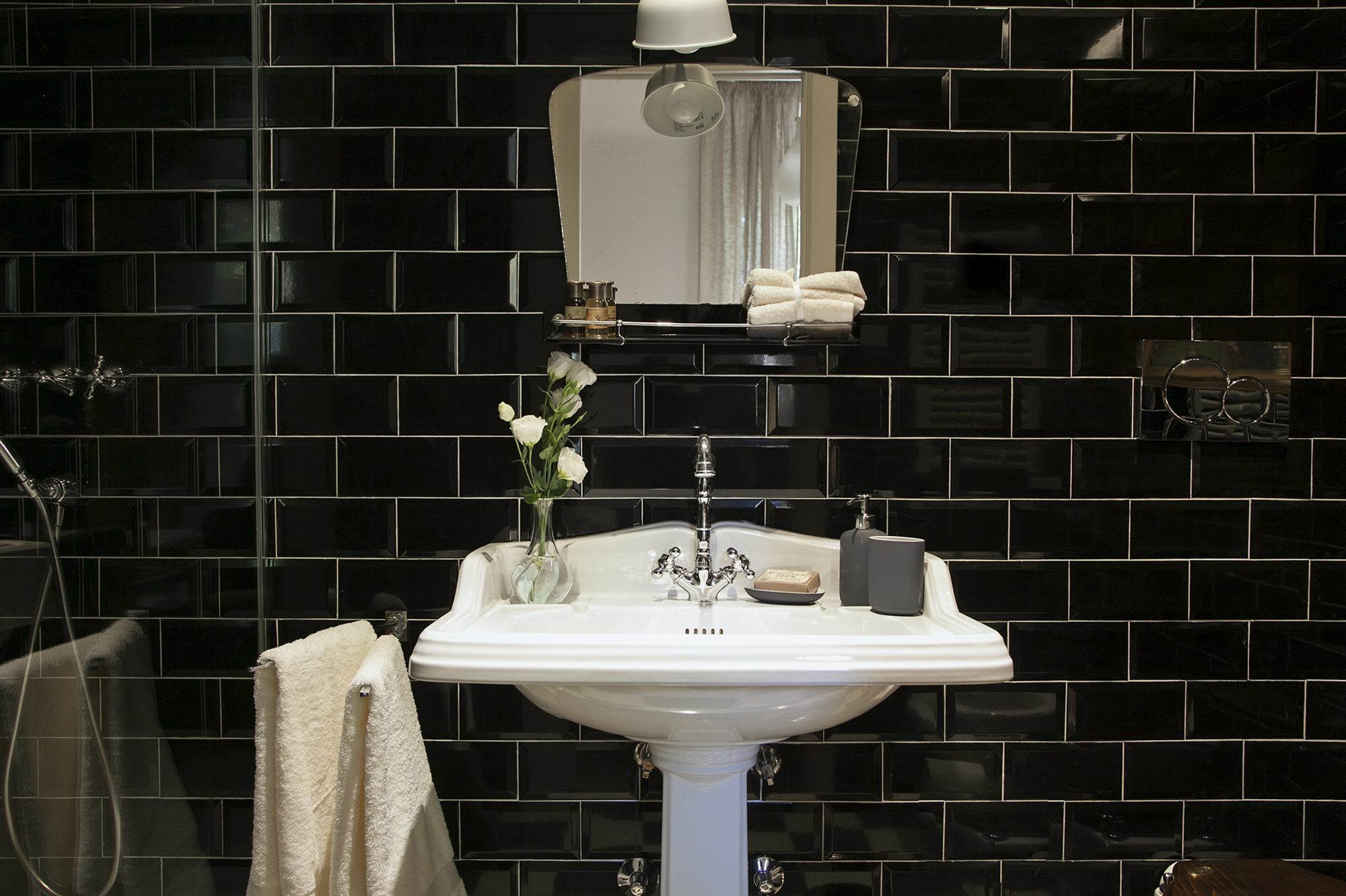 Hotel Santa Monica Townhouse *